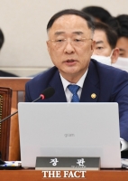  홍남기 부총리, 1주택자 선언…경기 의왕 아파트 내놨다