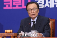 [TF사진관] 검은 넥타이 메고 박원순 시장 애도하는 더불어민주당