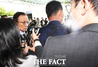 [TF사진관] 고 박원순 시장 의혹 질문에 호통치는 이해찬 대표