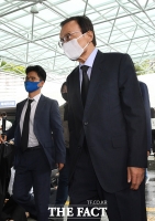 [TF포토] 장례식장 들어서는 이해찬 대표