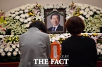  '박원순 장례 가족장으로 해야' 국민청원 참여 50만 명 넘어