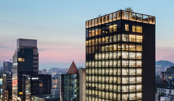 신세계인터내셔날이 스위스 화장품 브랜드 스위스 퍼펙션을 인수했다. /신세계인터내셔날 홈페이지 캡처