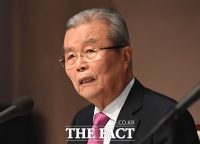  김종인 ''성추행' 박원순, '신성화' 노력 민주당 상식에 안 맞아'