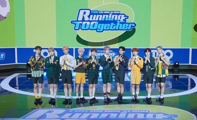 그룹 TOO가 15일 오후 새 앨범 Running TOOgether 발표 온라인 쇼케이스를 개최했다. 이들은 청량한 매력으로 돌아왔다. /스톤뮤직엔터테인먼트, n.CH엔터테인먼트 제공