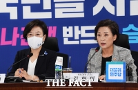 [TF포토] 모두발언 하는 김현미 장관