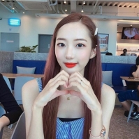  아이러브 측 '민아, 괴롭힘 주장 허위사실…멤버들 충격'