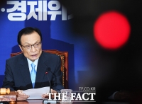 [TF확대경] '부동산·성추행' 잇단 악재 민주당, 돌파구는?