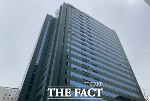 SK브로드밴드는 러블리 B tv의 핵심가치를 가족, 행복, 공유로 설정하고, 이를 구현하기 위해 UI/UX, 콘텐츠, 모바일 기기, 그리고 요금제 측면에서 5개의 핵심 서비스를 도입한다. /SK브로드밴드 제공