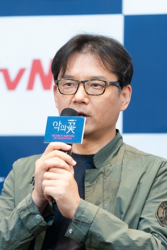 김철규 PD는 악의 꽃의 강점을 참신한 이야기라고 꼽았다. /tvN 제공