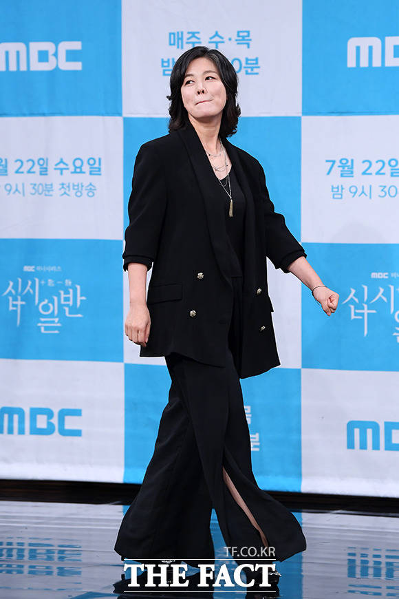 배우 김정영