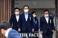 [TF포토] 간사단 회의 참석하는 주호영