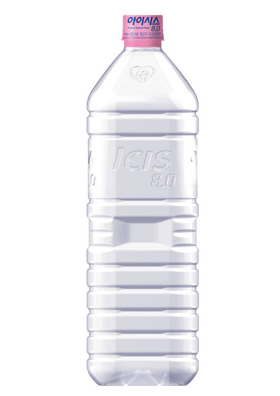 아이시스8.0 에코 1.5L는 라벨 사용량을 줄이고 분리배출 편의성과 페트병 재활용성을 높여 한국생산기술연구원장상을 수상했다. /롯데칠성음료 제공