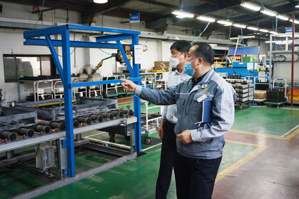 두산인프라코어가 2020년 리딩서플라이어 활동을 시작했다. 이번 활동은 협력사의 스마트팩토리 구축을 위한 MES도입에 초점을 맞췄다. /두산인프라코어 제공