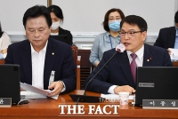 [TF포토] 질의하는 이종성 의원