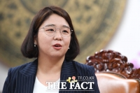  용혜인, 윤희숙과 다른 '저는 임차인입니다'