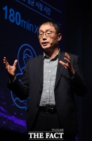  구현모 KT 사장, 상반기 급여 '6억'…황창규 전 회장 '22억'