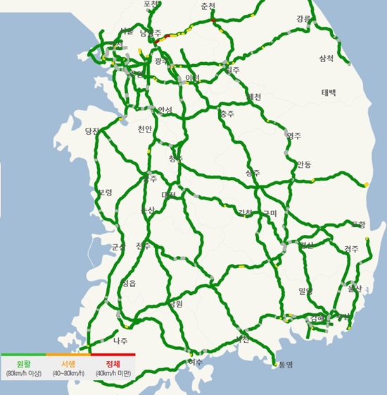 한국도로공사에 따르면 교통량은 전국 440만대로 수도권에서 지방으로 34만대, 지방에서 수도권으로 43만대가 이동할 것으로 보인다. /한국도로공사