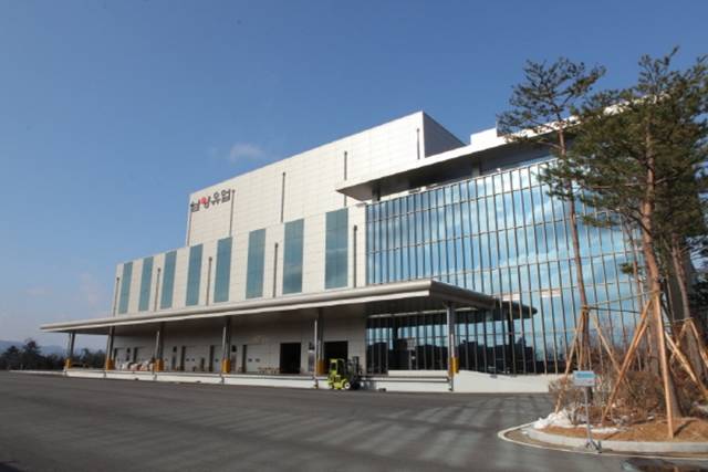 남양유업이 내수 경기 침체와 각종 논란에 따른 기업 이미지 손상으로 수년째 실적부진을 겪고 있다. /남양유업 제공