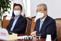 [TF포토] 모두발언하는 김종인 비대위원장