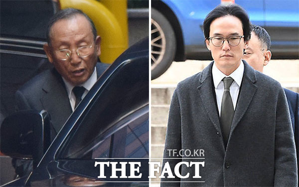 조양래(왼쪽) 회장은 지난 6월 26일 자신이 보유한 한국테크놀로지그룹 지분 23.59%를 조현범 사장에게 블록딜 방식으로 매각했다. /더팩트 DB