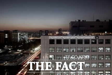 현대커머셜은 친환경 상용차, 중소기업 금융지원 등을 활용해 2500억 원 규모 지속가능채권(ESG채권)을 발행했다고 25일 밝혔다. /현대커머셜 제공