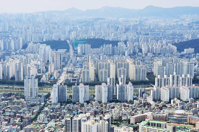 국토교통부는 올해부터 수도권 127만가구 공급에 돌입할 예정이다. /윤정원 기자