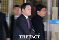  조현식, 누나 조희경과 맞손…한국타이어 '형제의 난' 본격화