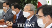  김종인 '지금은 코로나19 극복이 최우선…정부·의협, 한 발씩 양보해야'