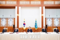  [TF확대경] 文 '도저히 상식으론'…방역 비협조 작심 비판