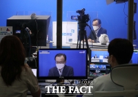 [TF사진관] 온라인으로 퇴임 기자회견 갖는 이해찬 더불어민주당 대표