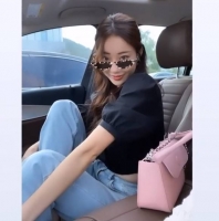  정진운♥ 경리, 근황 공개 '갑갑해서 차콕'