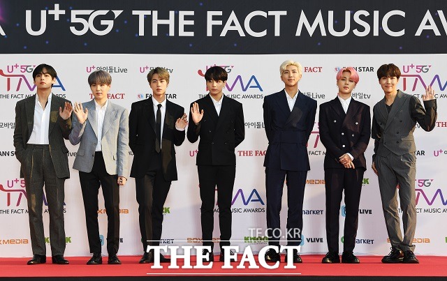 한국 가수로는 처음으로 방탄소년단이 미국 빌보드 차트의 메인 차트인 빌보드 핫 100 정상에 올랐다. /배정한 기자