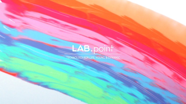 아모레퍼시픽 기술연구원이 지난 5일 유튜브 채널 랩포인트를 개설하고 화장품을 만드는 영상 등을 선보였다. /아모레퍼시픽 제공