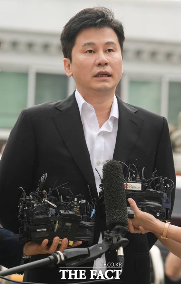 양현석 전 YG엔터테인먼트 대표 프로듀서가 9일 열린 첫 재판에서 원정 도박 혐의를 인정했다. /더팩트 DB