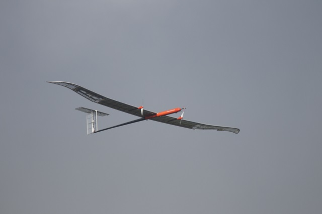 LG화학은 국내 최초로 리튬황 배터리를 탑재한 고고도 장기 체공 태양광 무인기(EAV-3)를 성층권에서 비행하는 시험에 성공했다고 10일 밝혔다. /LG화학 제공