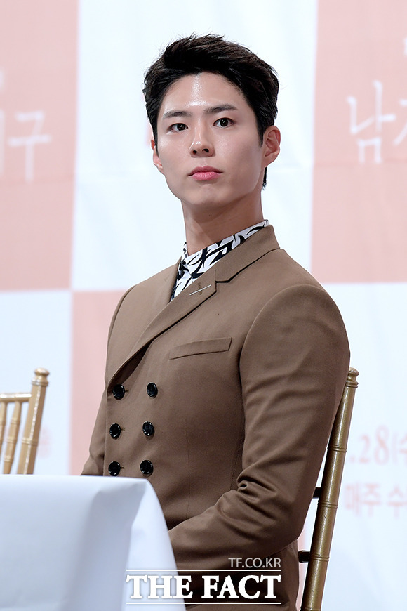 박보검이 청춘기록으로 맹활약이다. 우월한 비주얼에 불안한 청춘의 면면을 연기해 시청자들의 공감을 자극한다. 입대로 인한 공백기에도 그의 영향력은 여전하다. /더팩트 DB