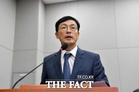  靑 경제수석 '통신비 지원 2만원 지원 무의미? 이해 안 돼'