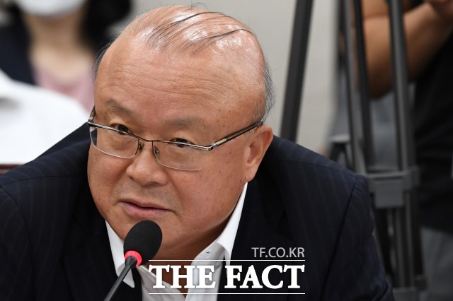 김희국 국민의힘 의원은 17일 국토부가 지자체의 투기과열지구 해체 요청에 응하지 않고 있다고 비판했다. 지난 7월 국회 국토위 전체회의에 참석한 김 의원. /남윤호 기자