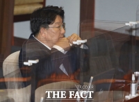 [TF포토] 국민의힘 복당 결정된 권성동 의원