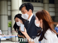  '내가 채용비리 연루?'…동생 선고 후 조국이 분노한 이유