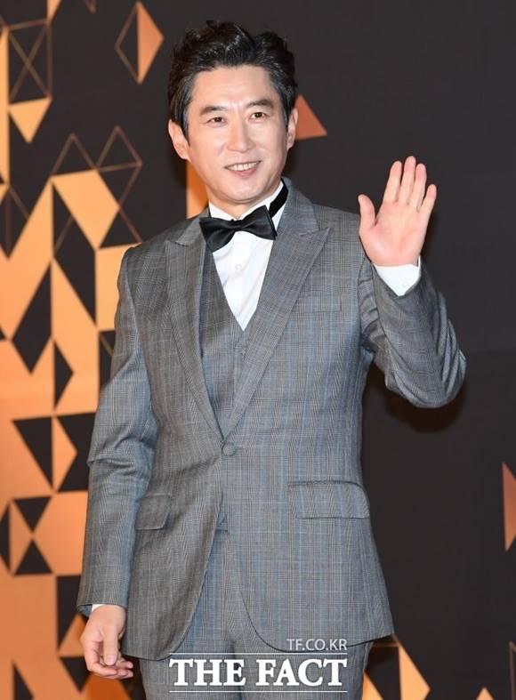 배우 김원해가 코로나19 완치 판정을 받고 22일부터 일상생활에 복귀한다고 밝혔다. /더팩트 DB