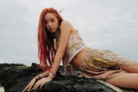  오마이걸 유아, 영화 '오버 더 문' 주제곡 가창