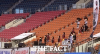 [TF포토] '계속되는 무관중 경기'