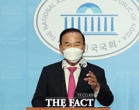  [속보] '1000억 원대 수주 의혹' 박덕흠, 국민의힘 탈당
