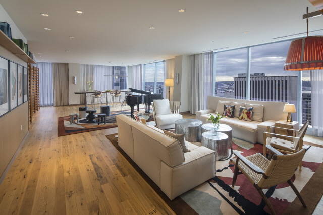 롯데호텔은 올해로 글로벌 진출을 한 지 10주년을 맞았다. 사진은 롯데호텔 시애틀 프레지덴셜 스위트 모습. /롯데호텔 제공