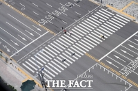 [TF포토] '차는 어디에?' 한산한 서울 도심