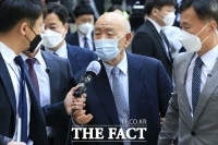  [TF이슈] 전두환 재판 핵심은 '헬기사격 인정 여부'…검찰, 징역 1년 6월 구형 