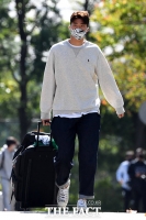 [TF포토] 파주 입소하는 송범근