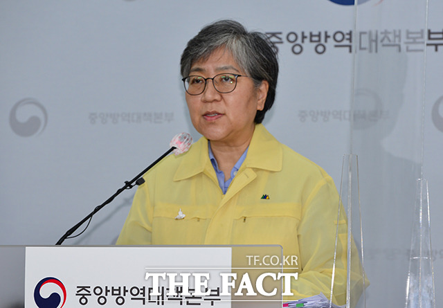 상온노출이 의심되는 인플루엔자(독감) 백신이 안전성에 문제가 없다는 검사결과가 나왔다. 사진은 정은경 중앙방역대책본부장(질병관리청장). / 질병관리청 제공