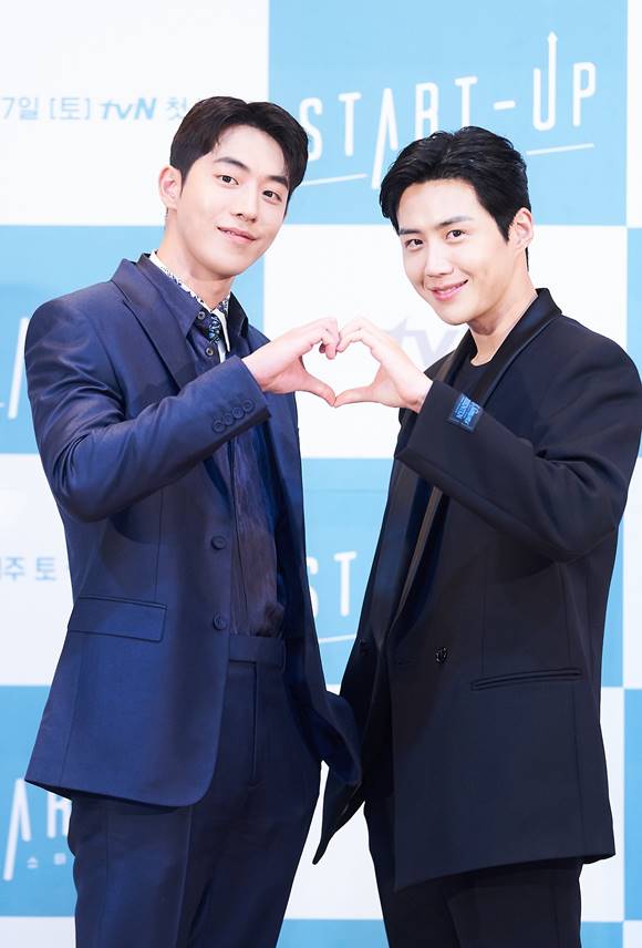 스타트업에서 남주혁(왼쪽)과 김선호는 브로맨스 케미를 선보일 것으로 예고했다. /tvN 제공
